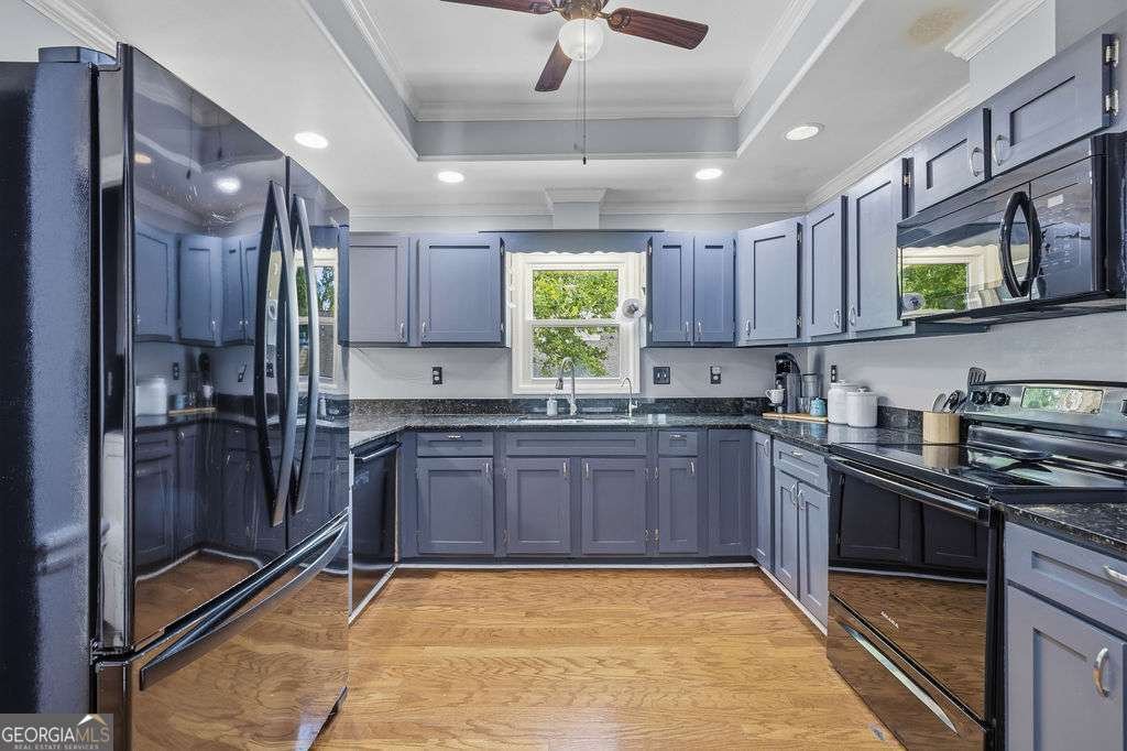 8 Vernon Glen Court Sandy Springs - Photo 10