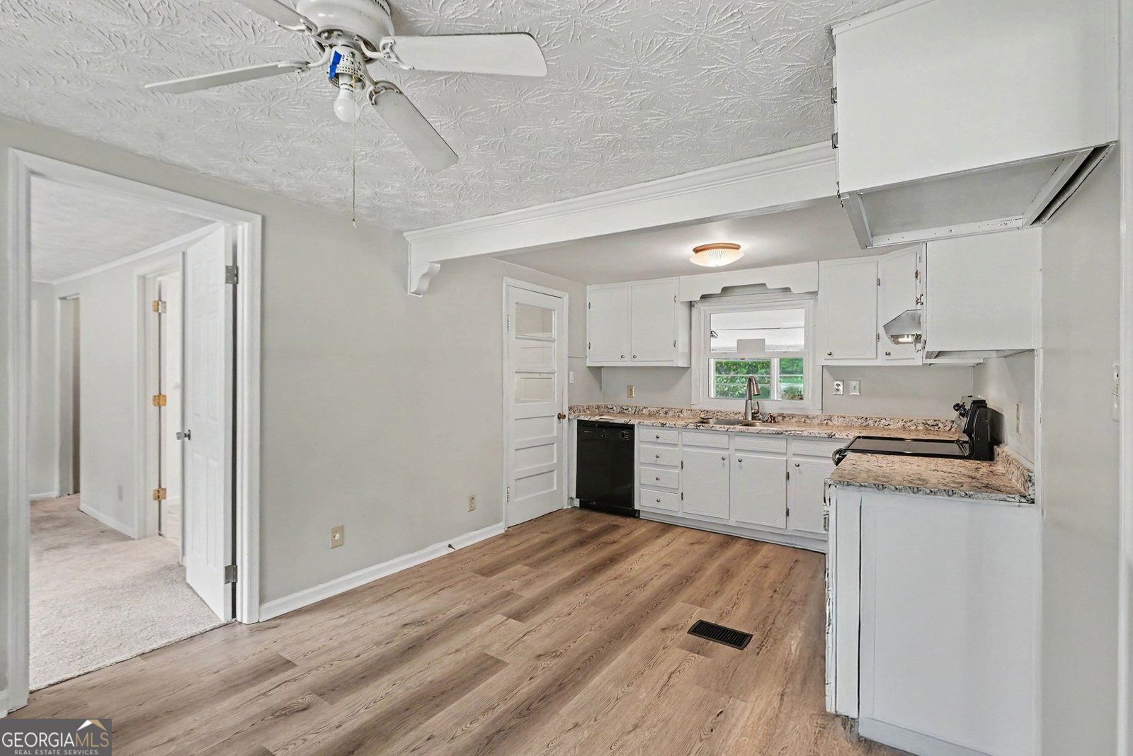 9 Carroll Road Moreland - Photo 7