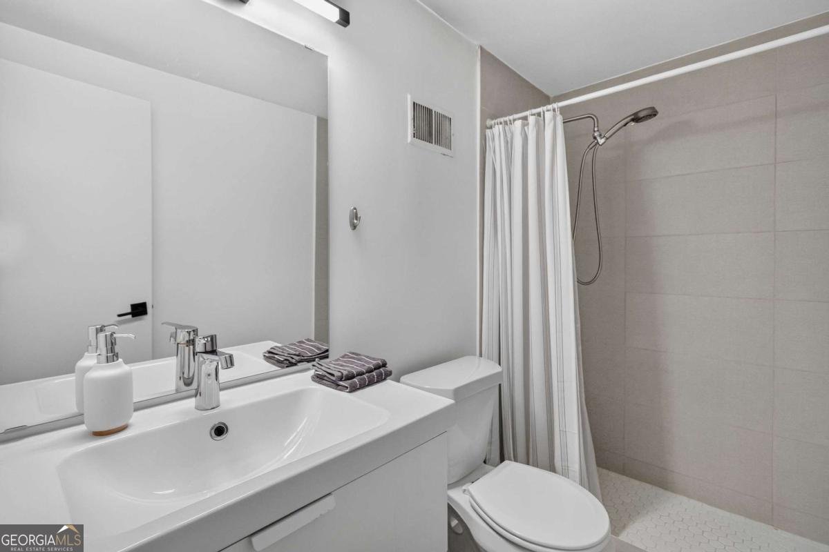 2965 Pharr Court South Atlanta - Photo 18