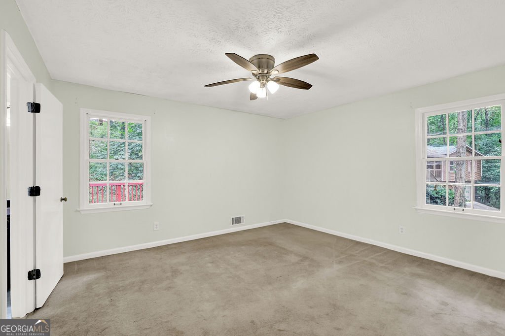 131 Little Brook Drive Woodstock - Photo 23