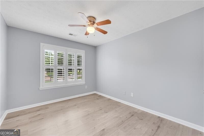 5461 Evergreen Forest Court Flowery Branch - Photo 18