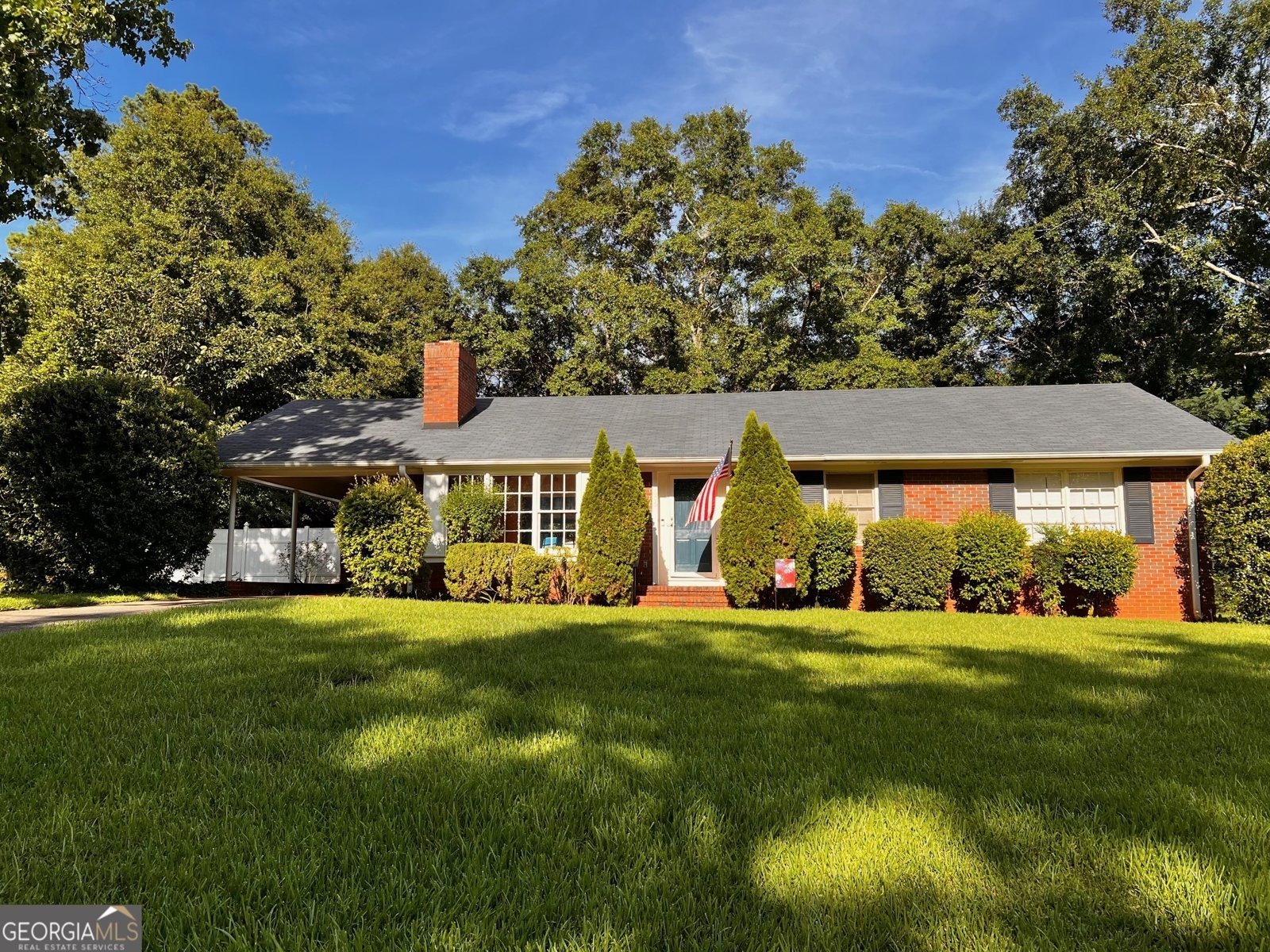 606 Brookwood Drive Thomaston - main photo
