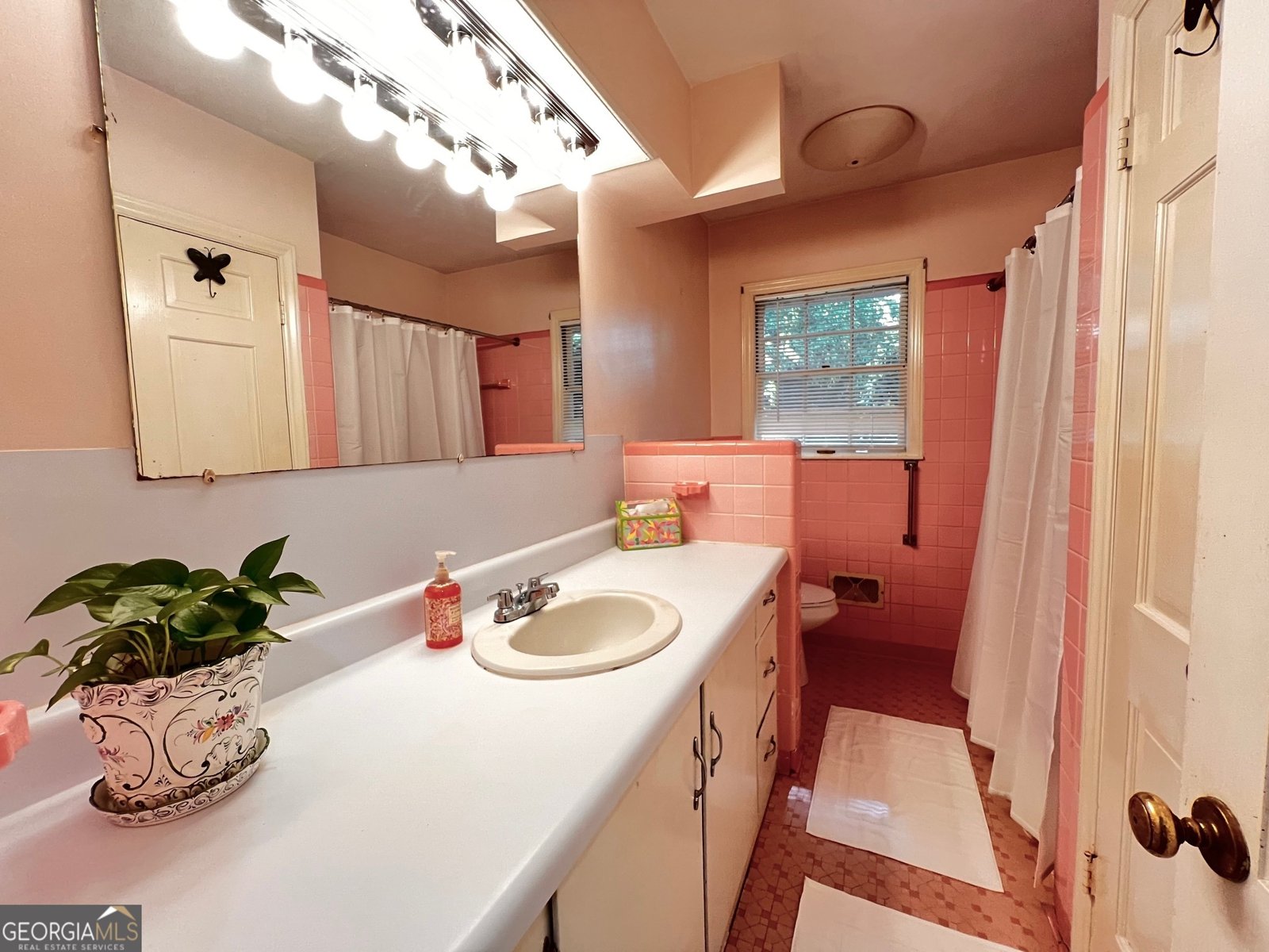 606 Brookwood Drive Thomaston - Photo 10