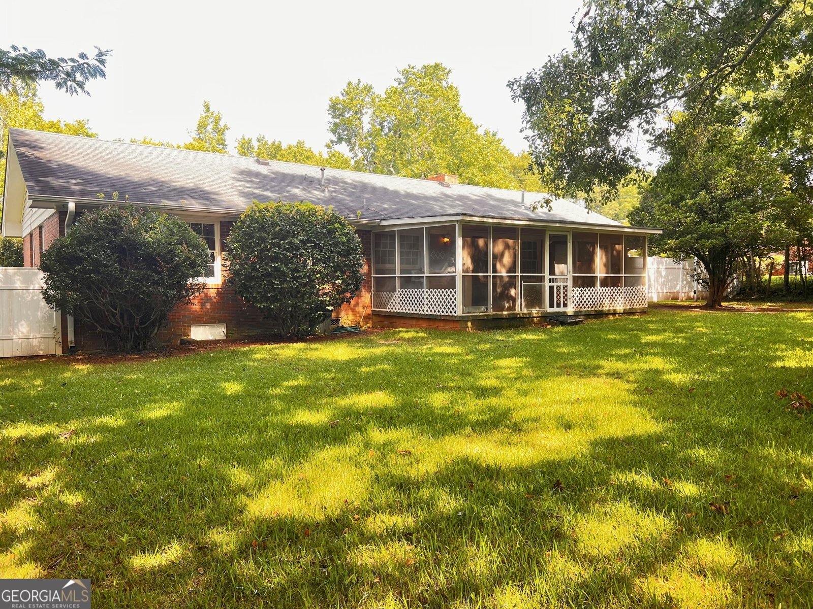 606 Brookwood Drive Thomaston - Photo 15