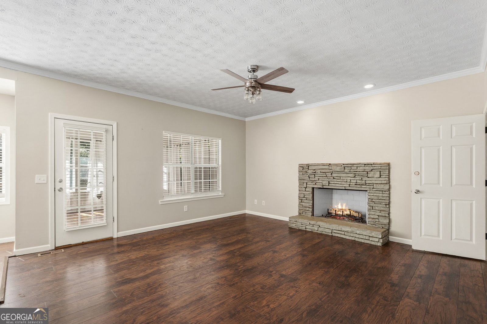 9569 Lakeview Court Douglasville - Photo 21