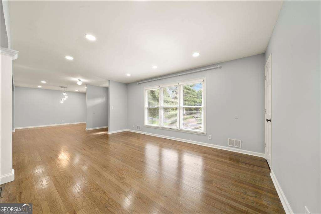 1701 Smithwood Drive Marietta - Photo 19
