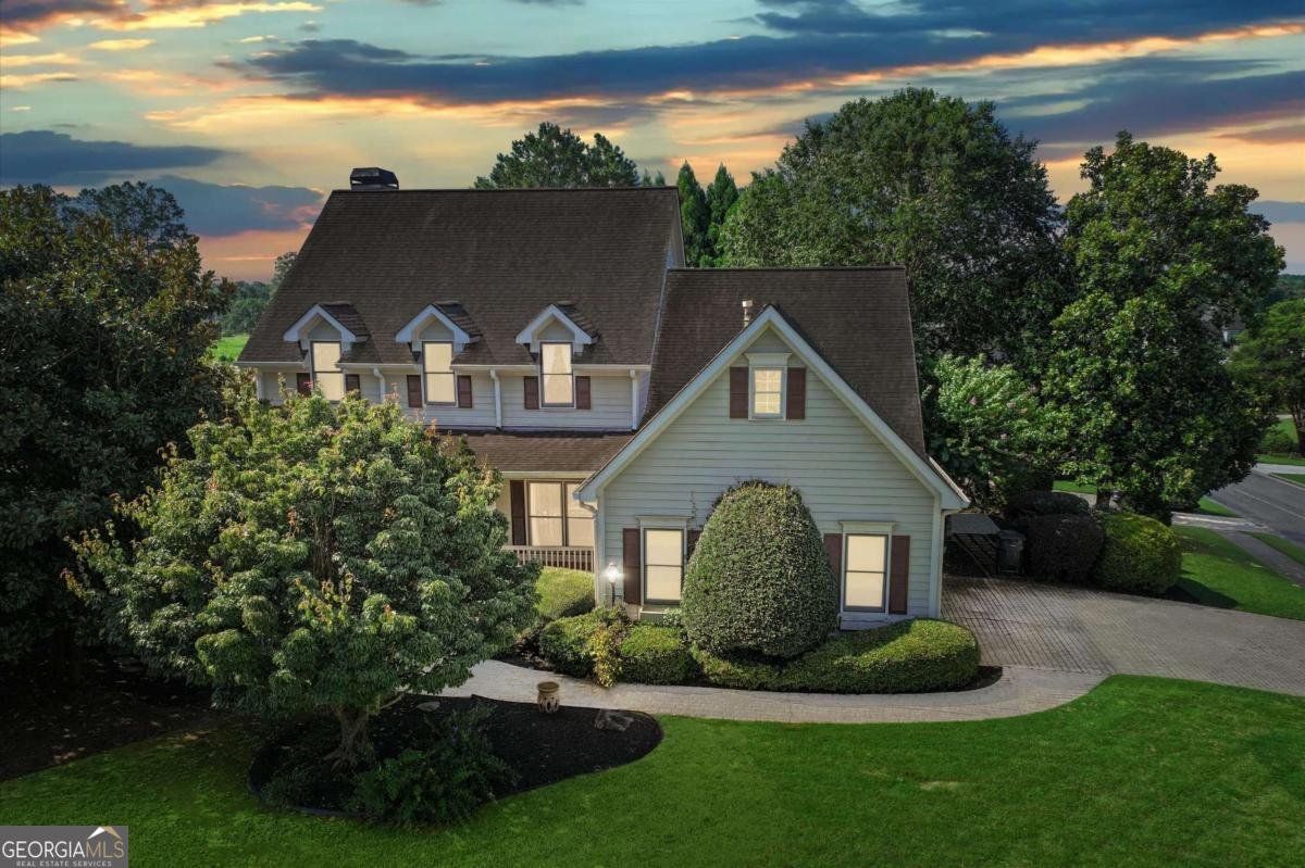 1501 Haven Crest Drive Powder Springs - main photo