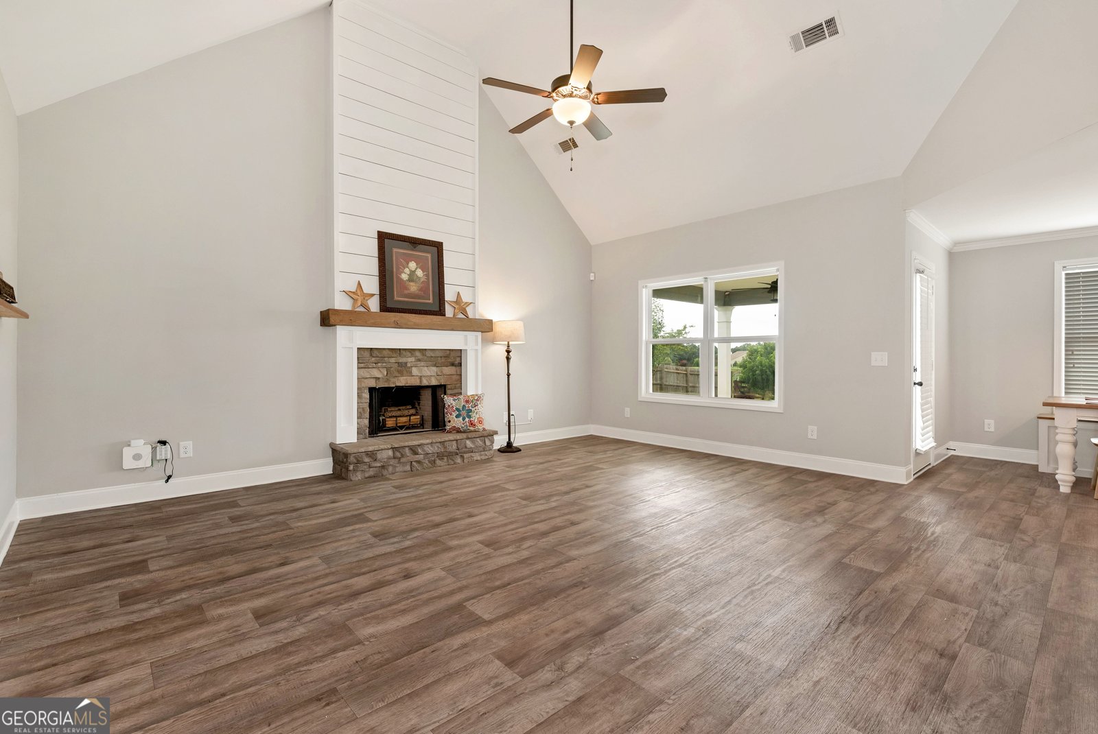 1215 Foster Road Statham - Photo 9