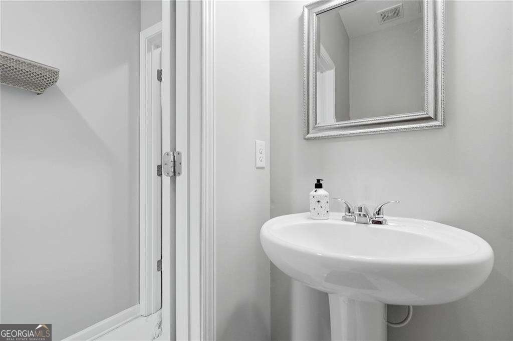 1410 Miller Cove Lane Bethlehem - Photo 30