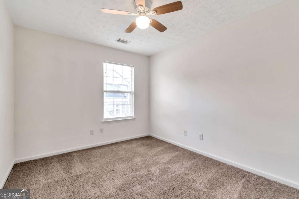 6243 Shoreview Circle Flowery Branch - Photo 13