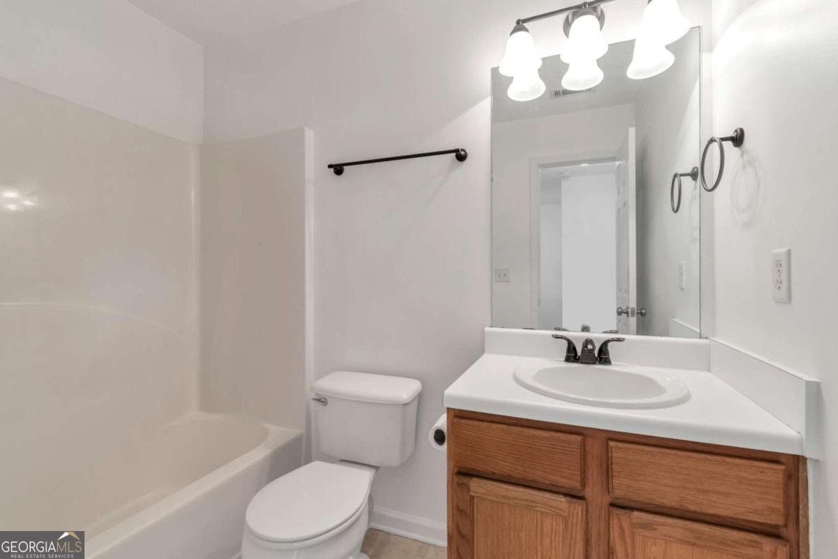 6243 Shoreview Circle Flowery Branch - Photo 14