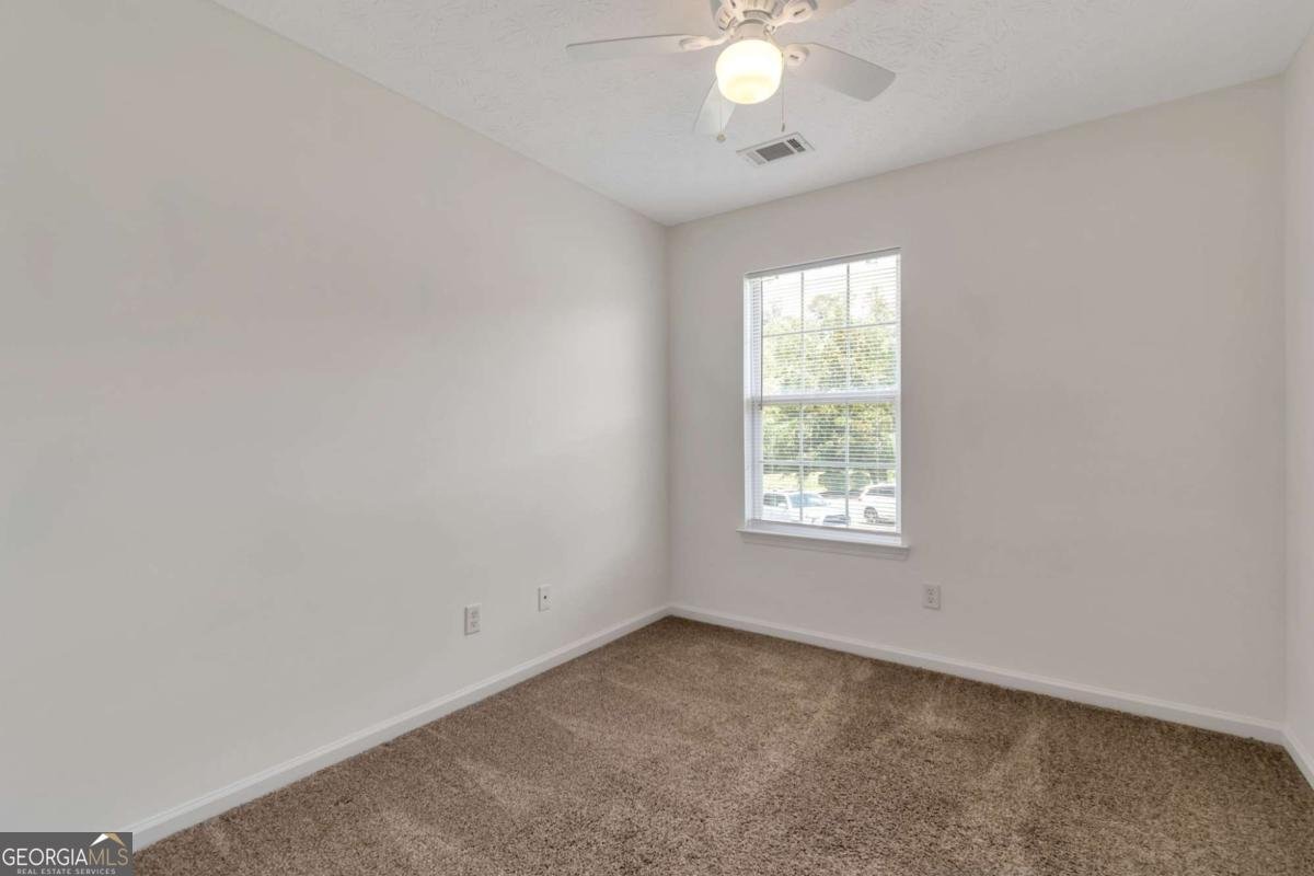 6243 Shoreview Circle Flowery Branch - Photo 15