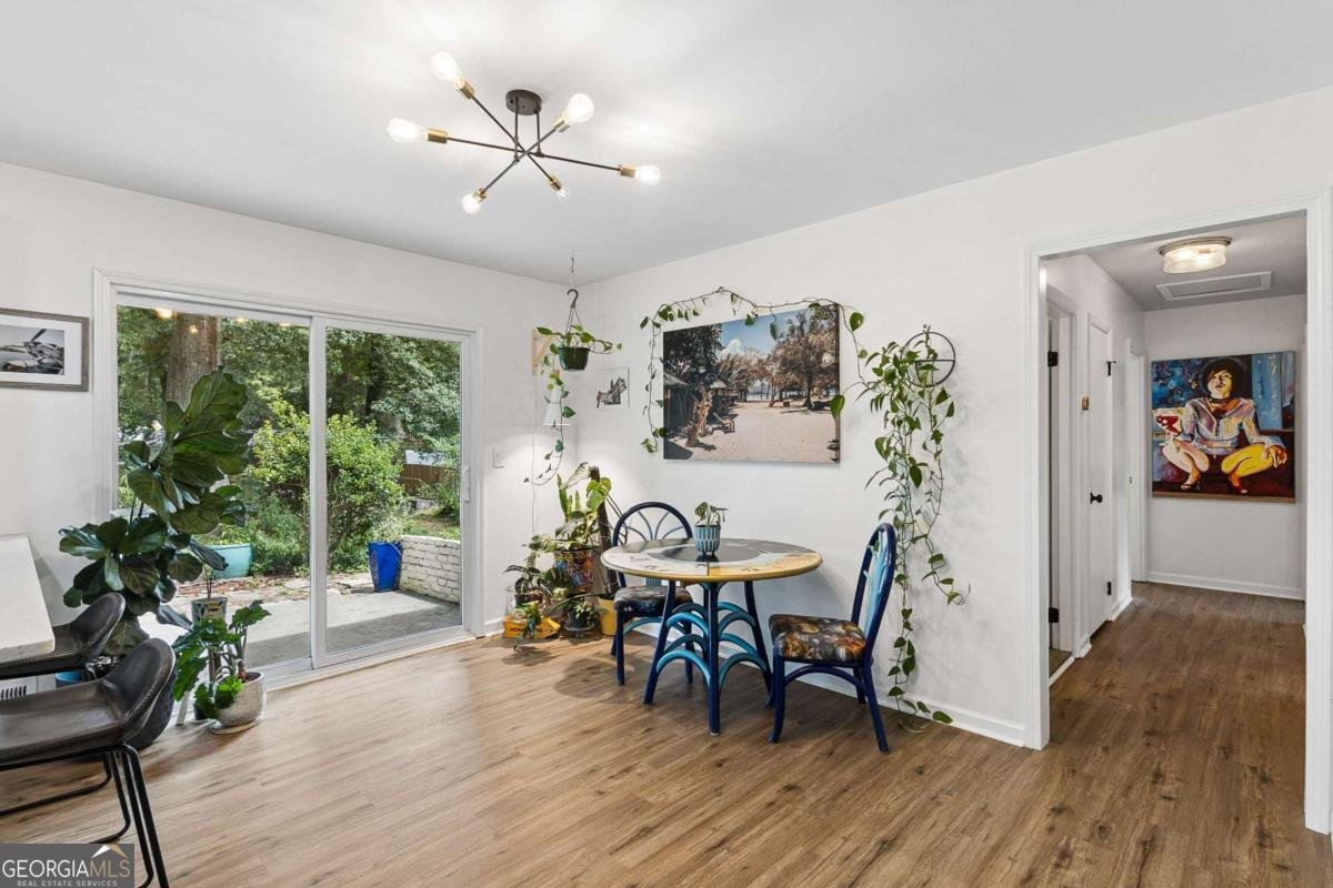 412 Derbyshire Drive Stone Mountain - Photo 12