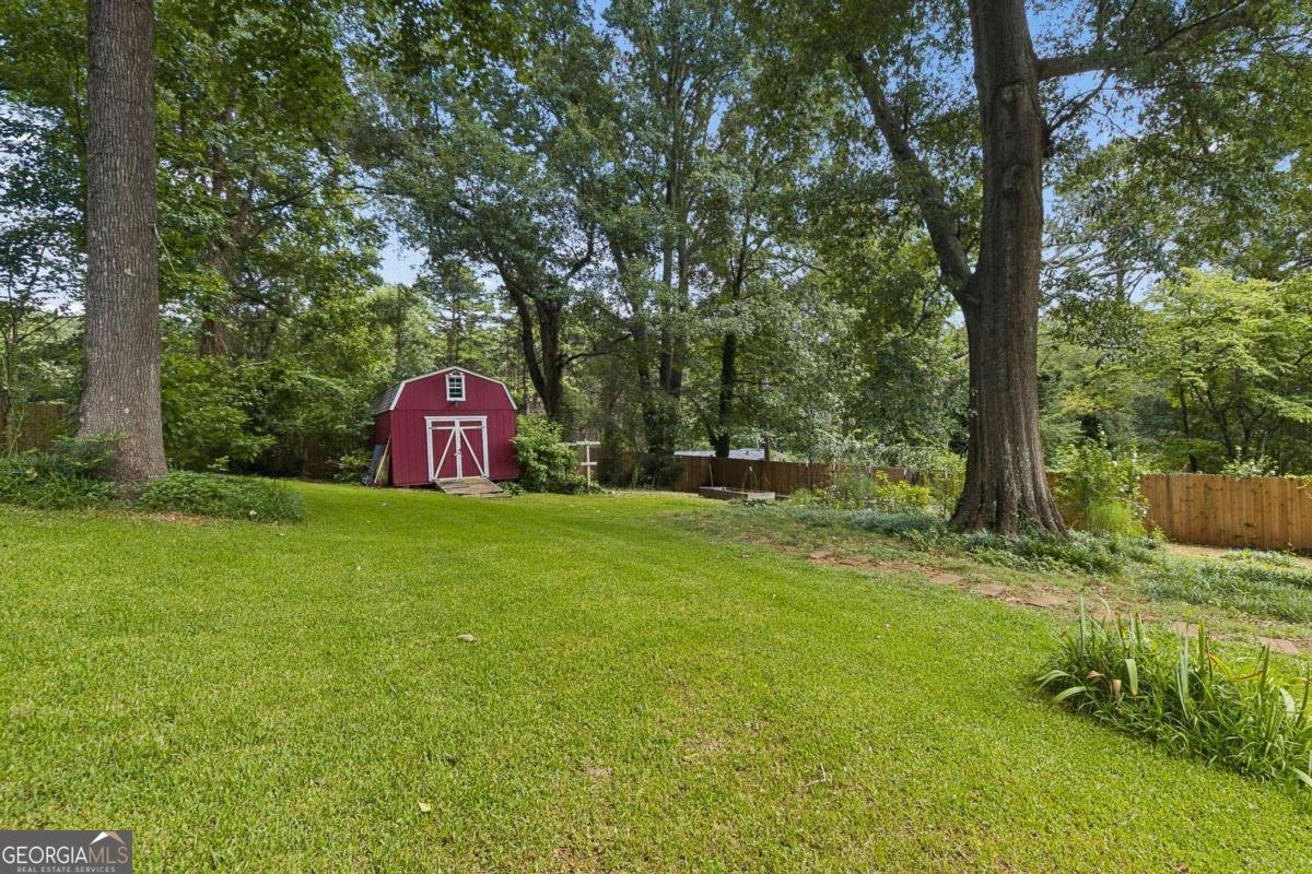 412 Derbyshire Drive Stone Mountain - Photo 27