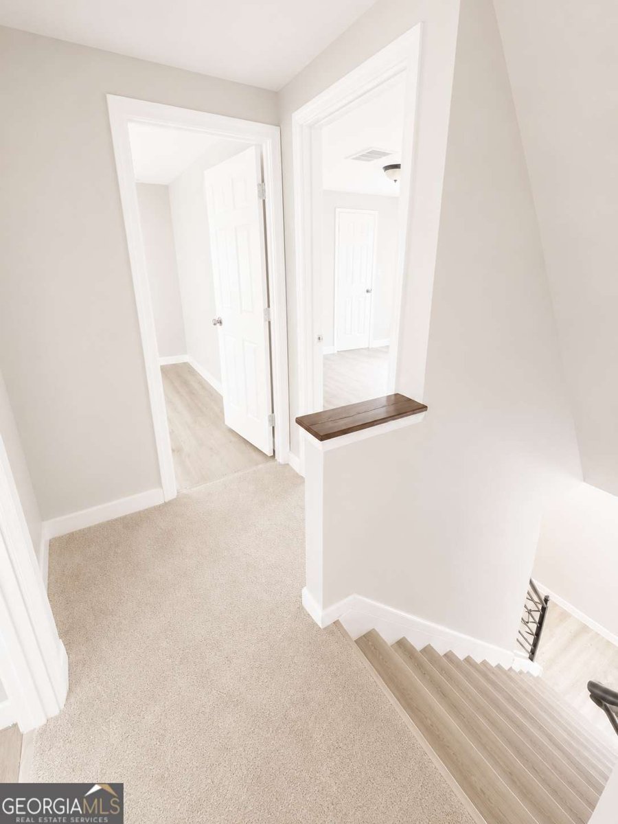 4303 Village Square Lane Stone Mountain - Photo 10