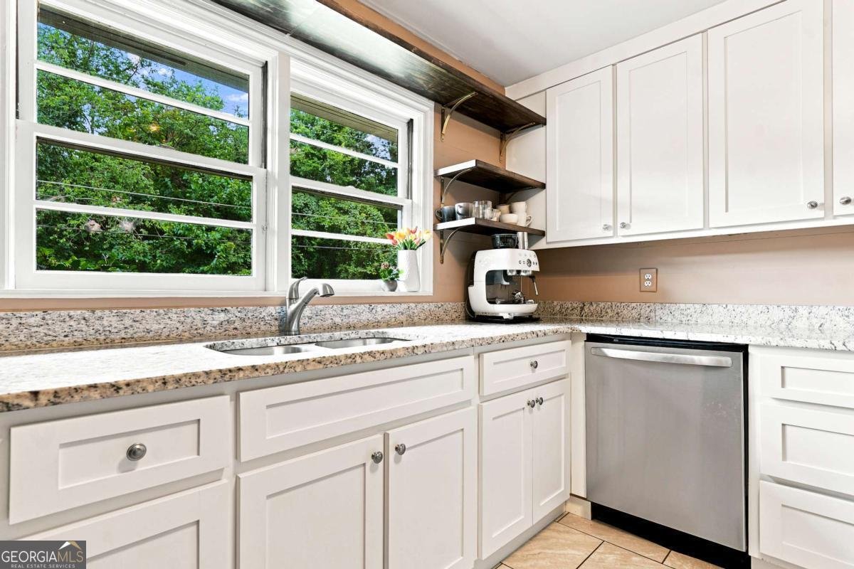 173 Adel Street Canton - Photo 17