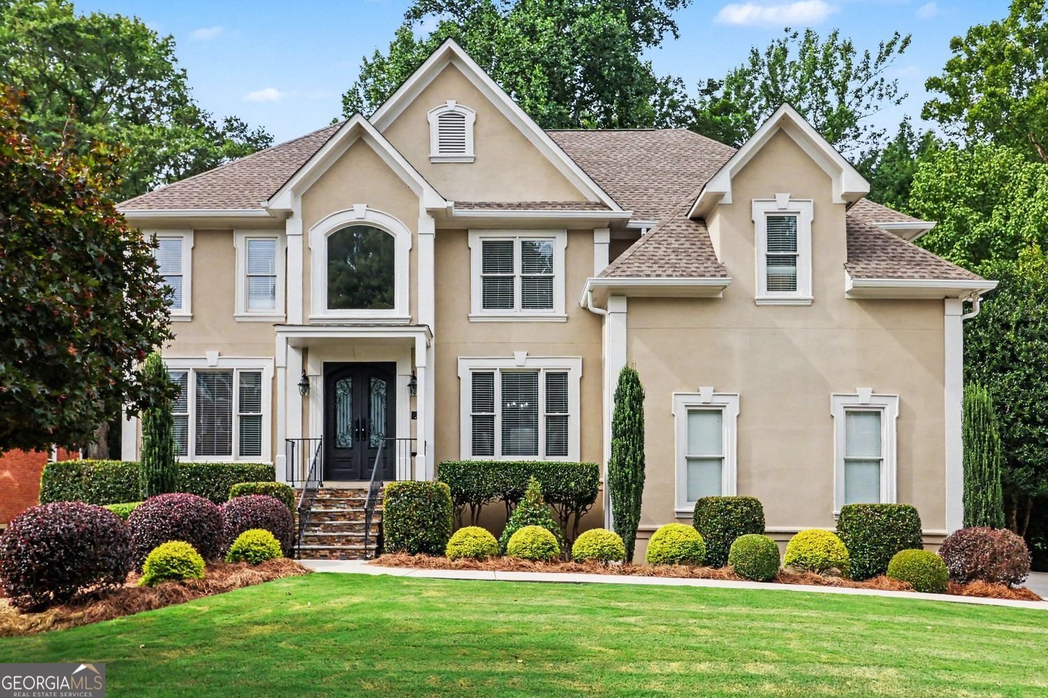 1135 Jennifer Oaks Drive Alpharetta - main photo