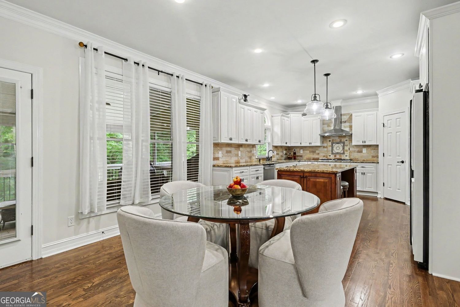 1135 Jennifer Oaks Drive Alpharetta - Photo 9