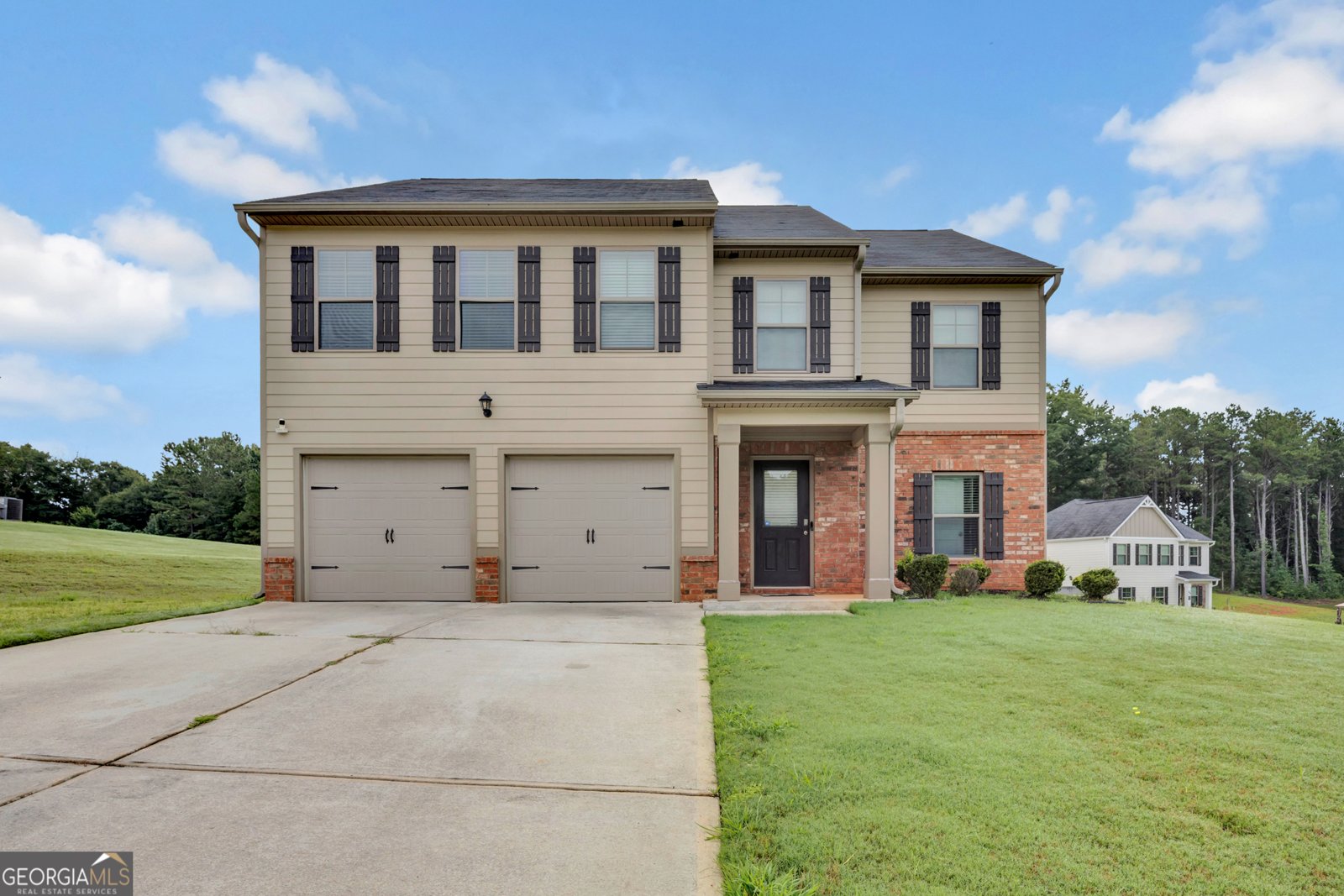 145 Chapel Heights Way Covington - main photo
