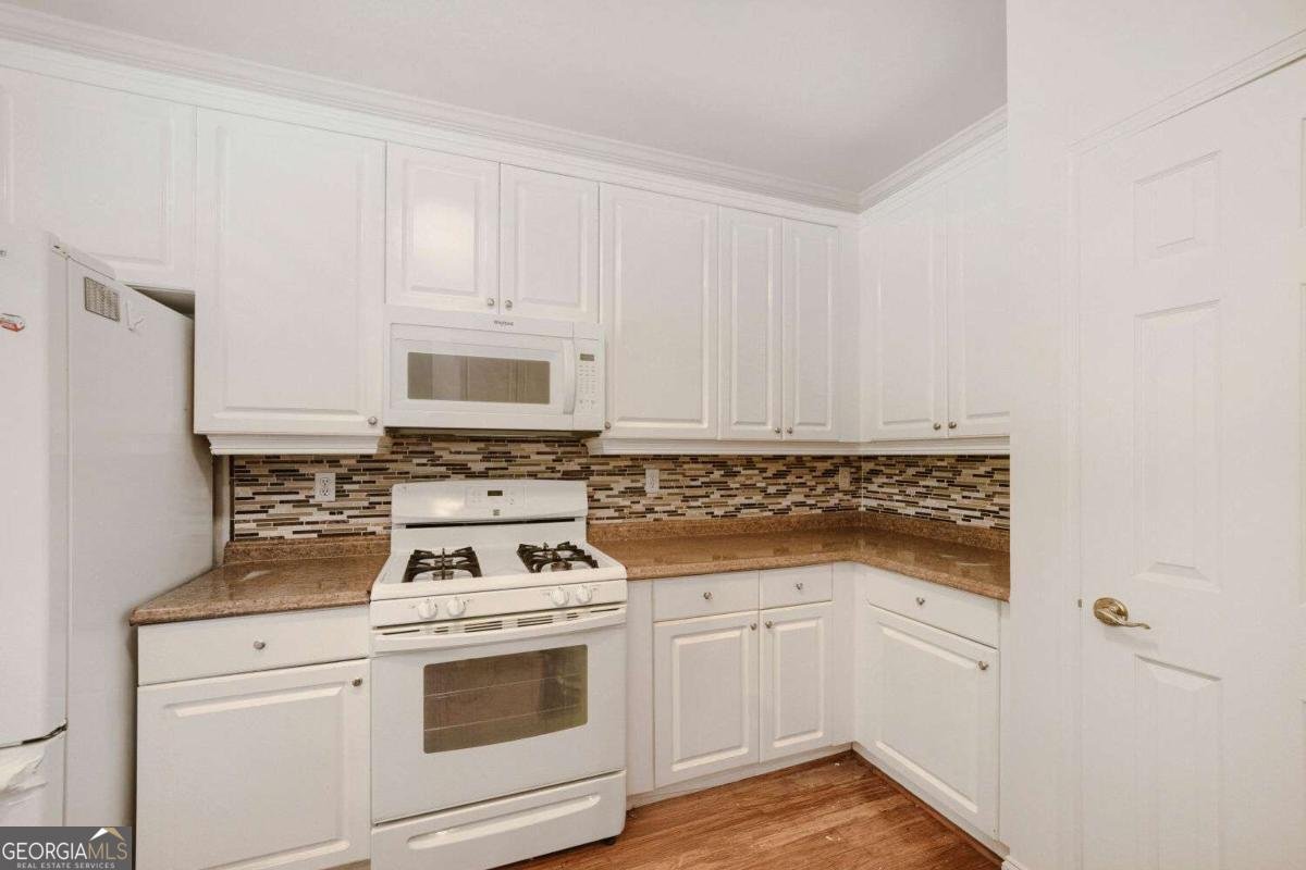 74 Vinings Lake Drive Mableton - Photo 7