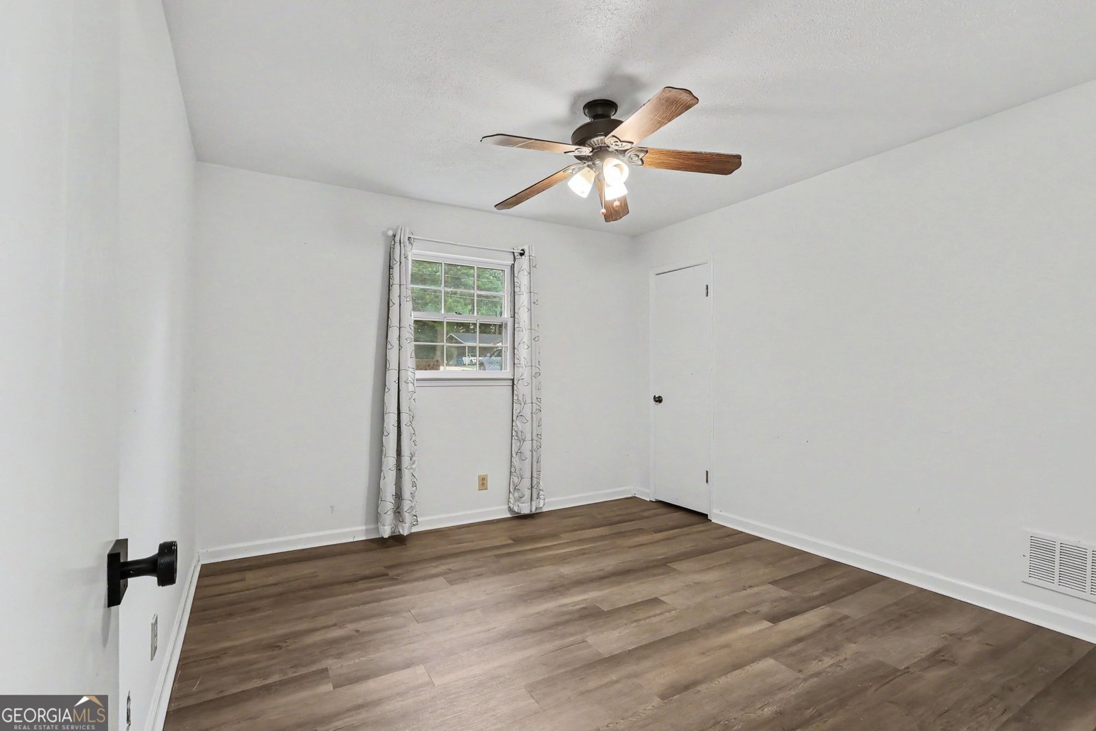 2377 Stanton Road Conyers - Photo 16