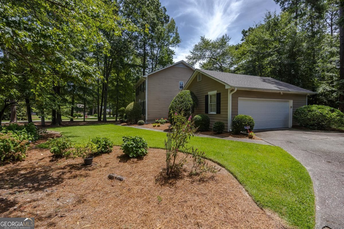 137 Tattershall Court Macon - Photo 34