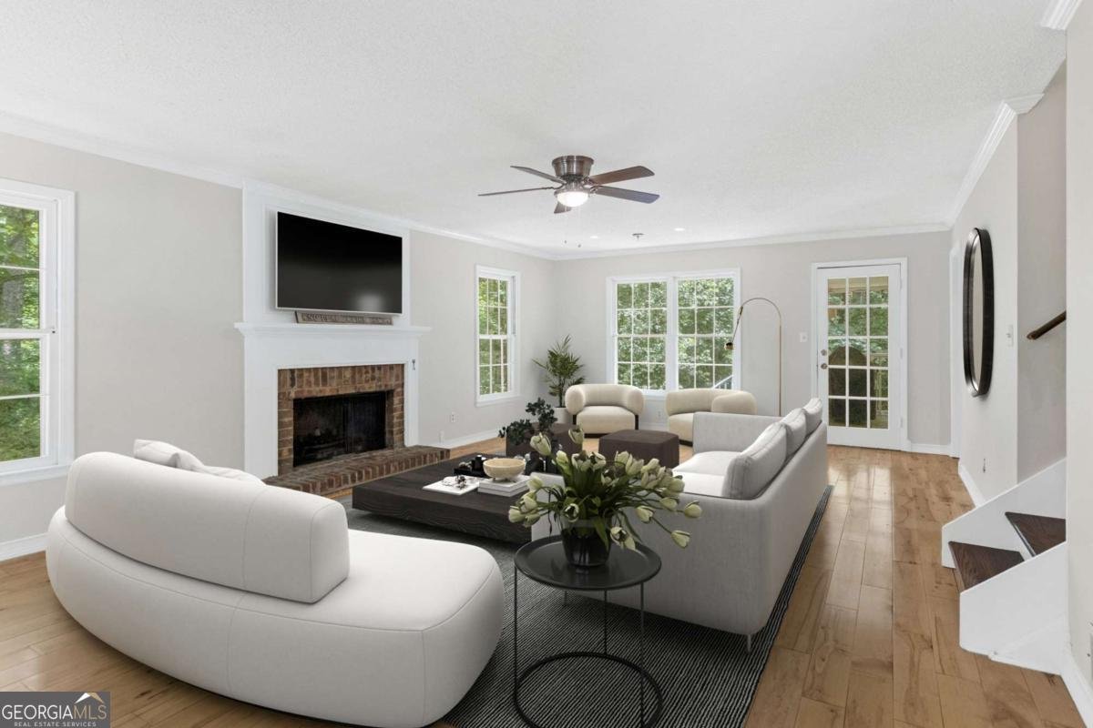 341 Westover Drive Woodstock - main photo
