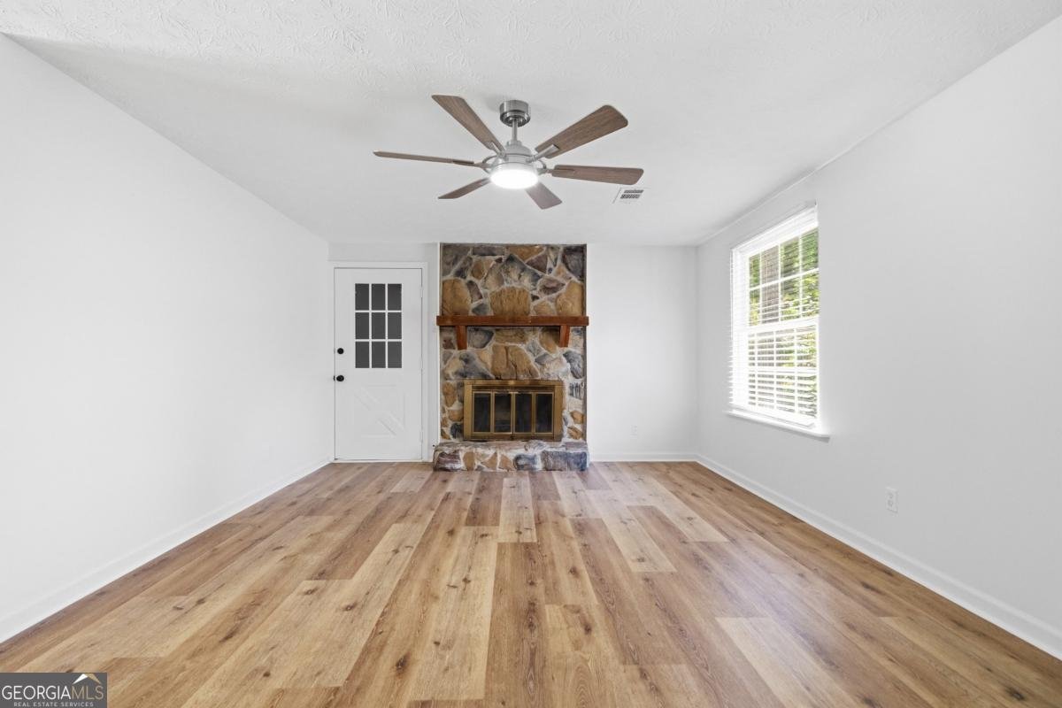 853 Courting Lane Lilburn - Photo 9