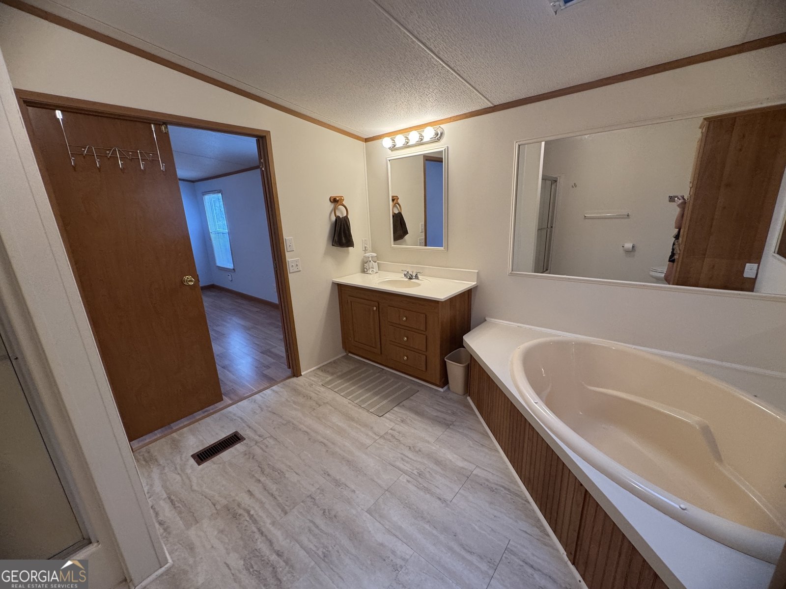 7201 Bowen Road Twin City - Photo 46