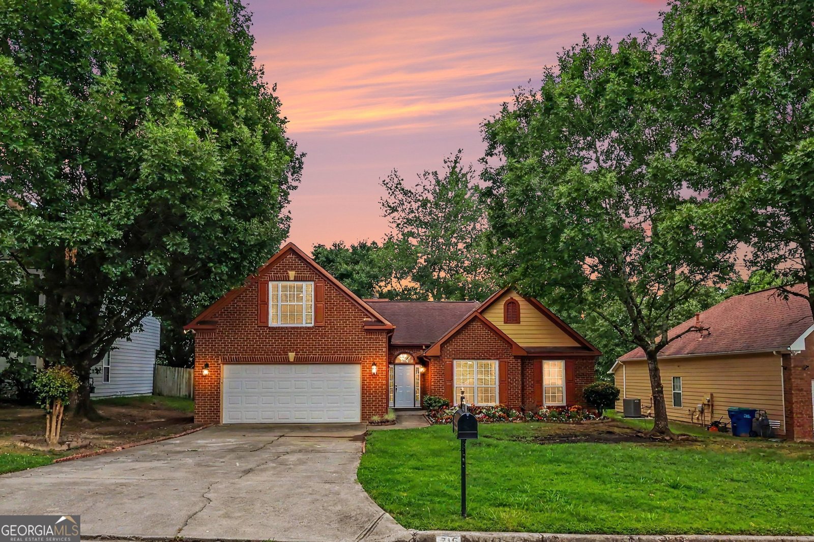 715 New Magnolia Court South Fulton - main photo