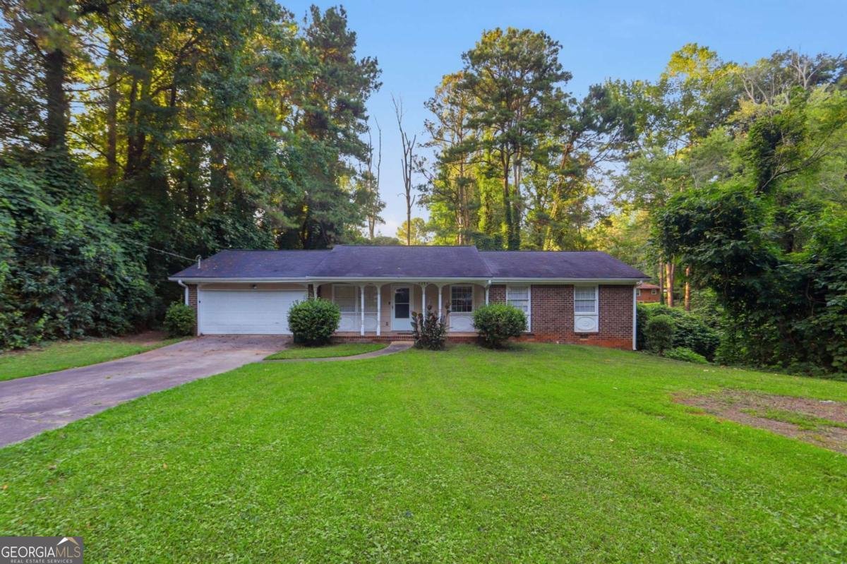4204 Cheryl Ann Court Stone Mountain - main photo