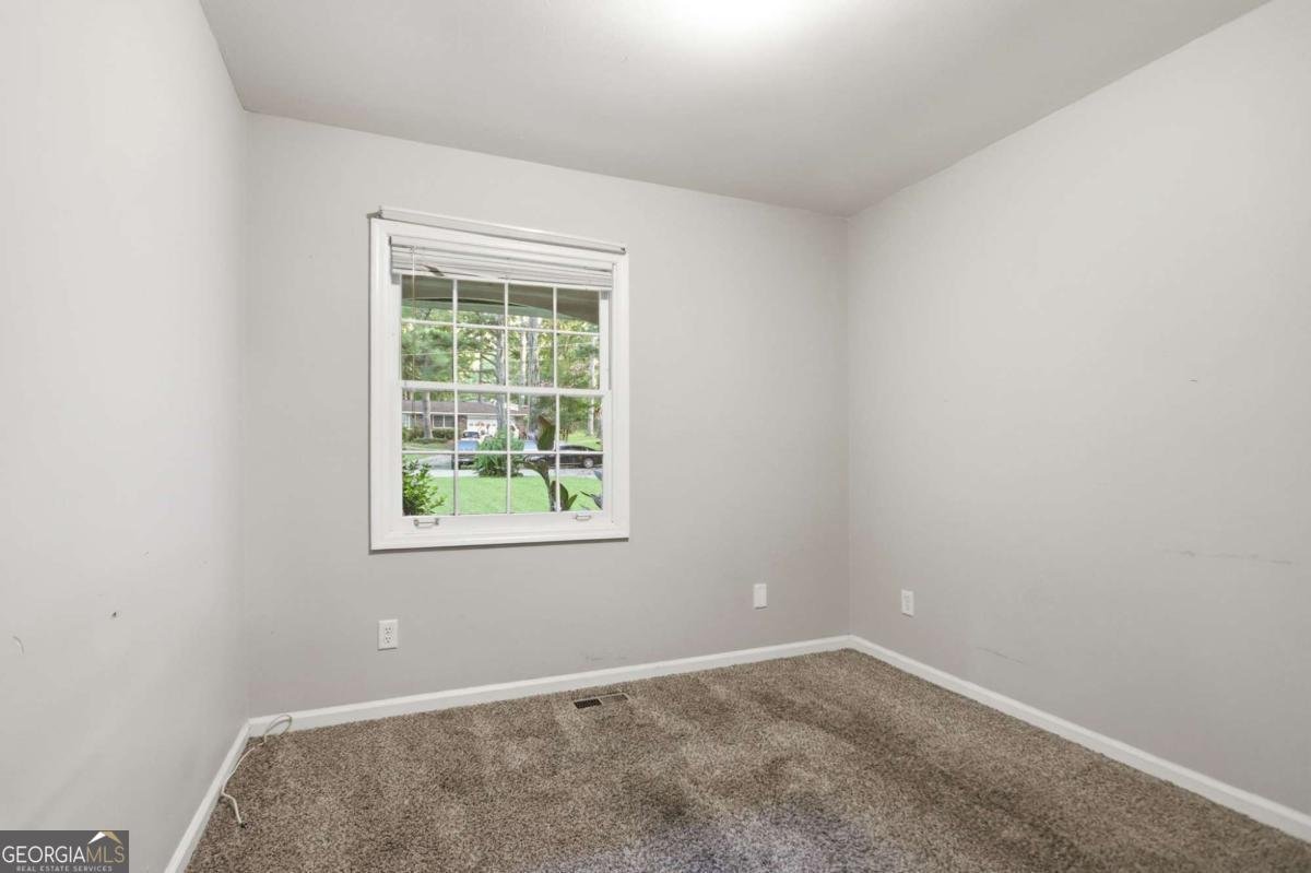 4204 Cheryl Ann Court Stone Mountain - Photo 14