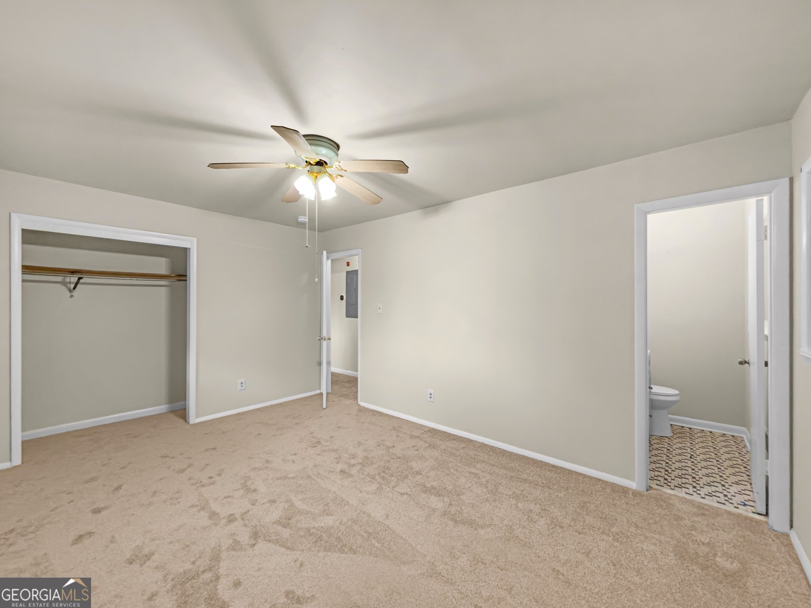 565 Wavelyn Way Riverdale - Photo 13