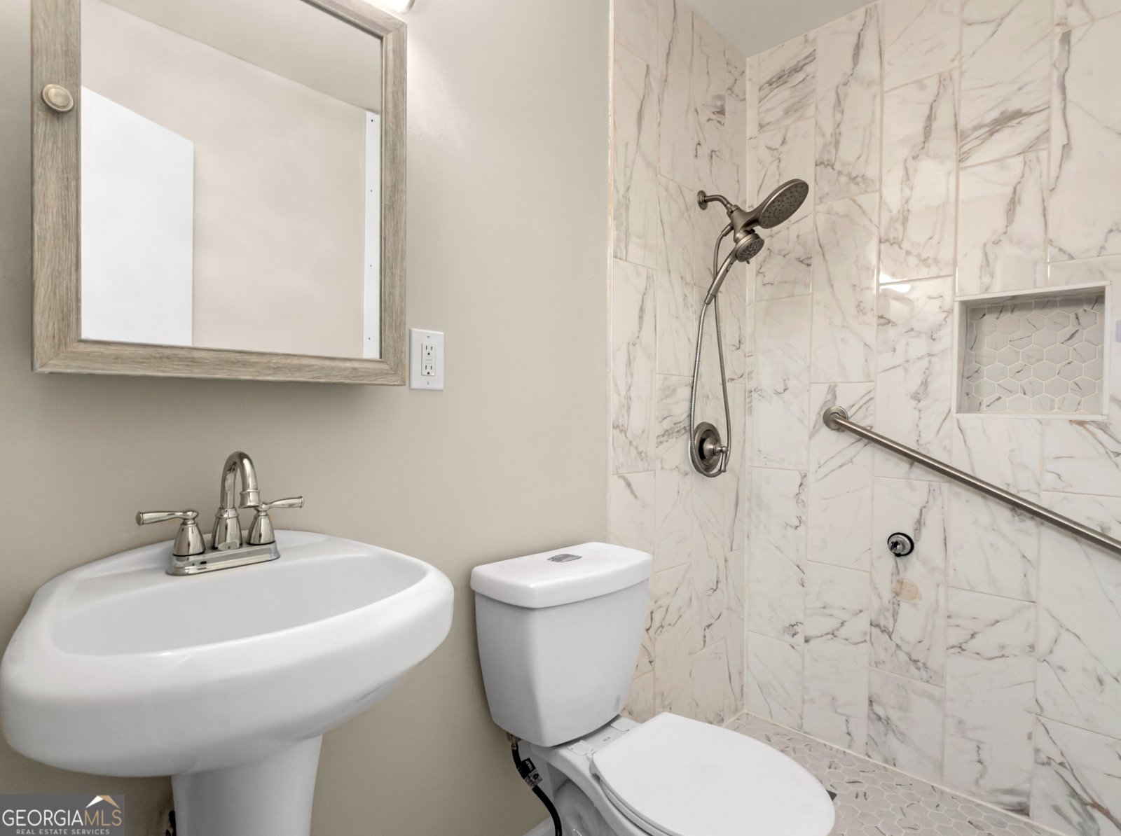565 Wavelyn Way Riverdale - Photo 15