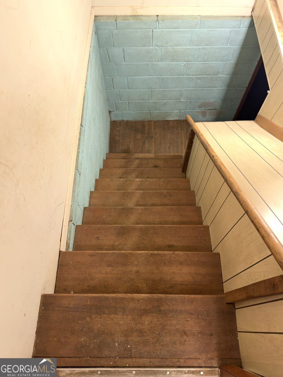 565 Wavelyn Way Riverdale - Photo 24