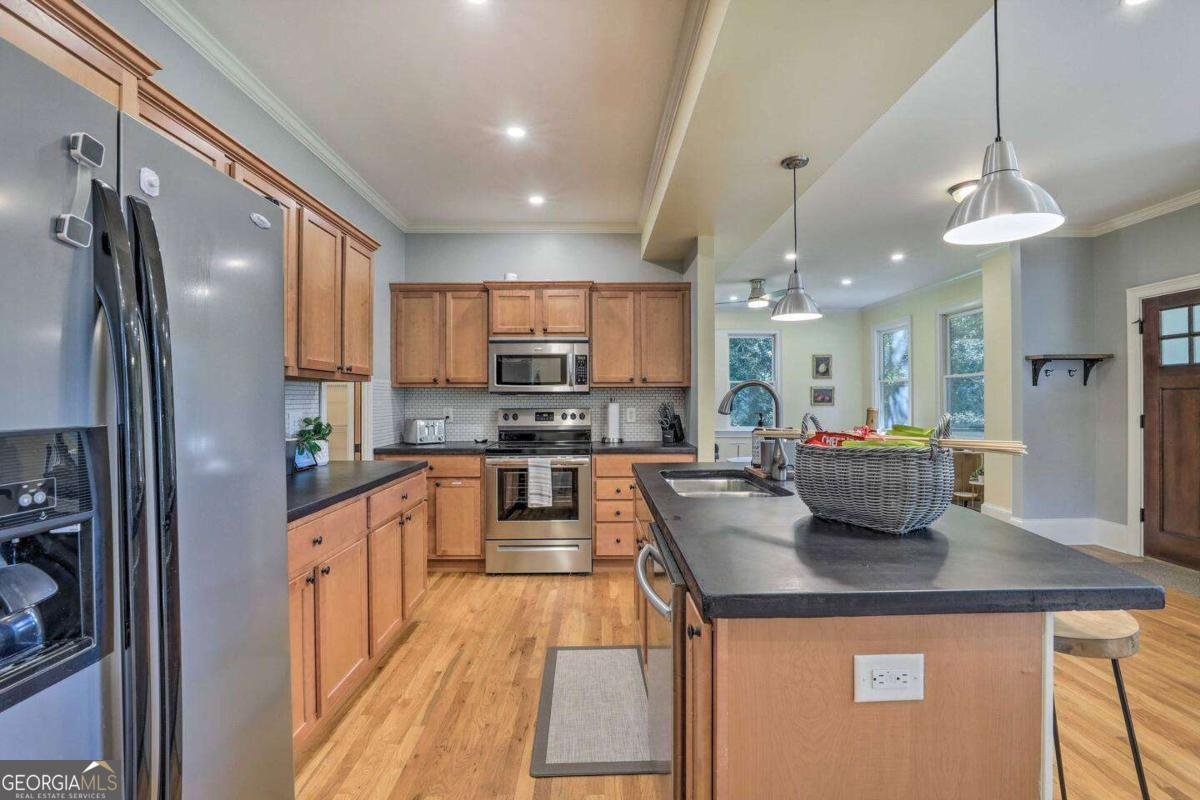 240 First Street Athens - Photo 15