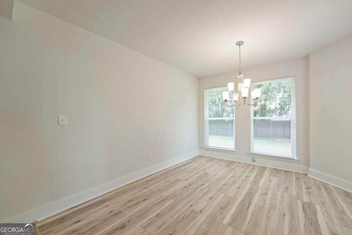 824 Arbor Hill Drive Stone Mountain - Photo 12