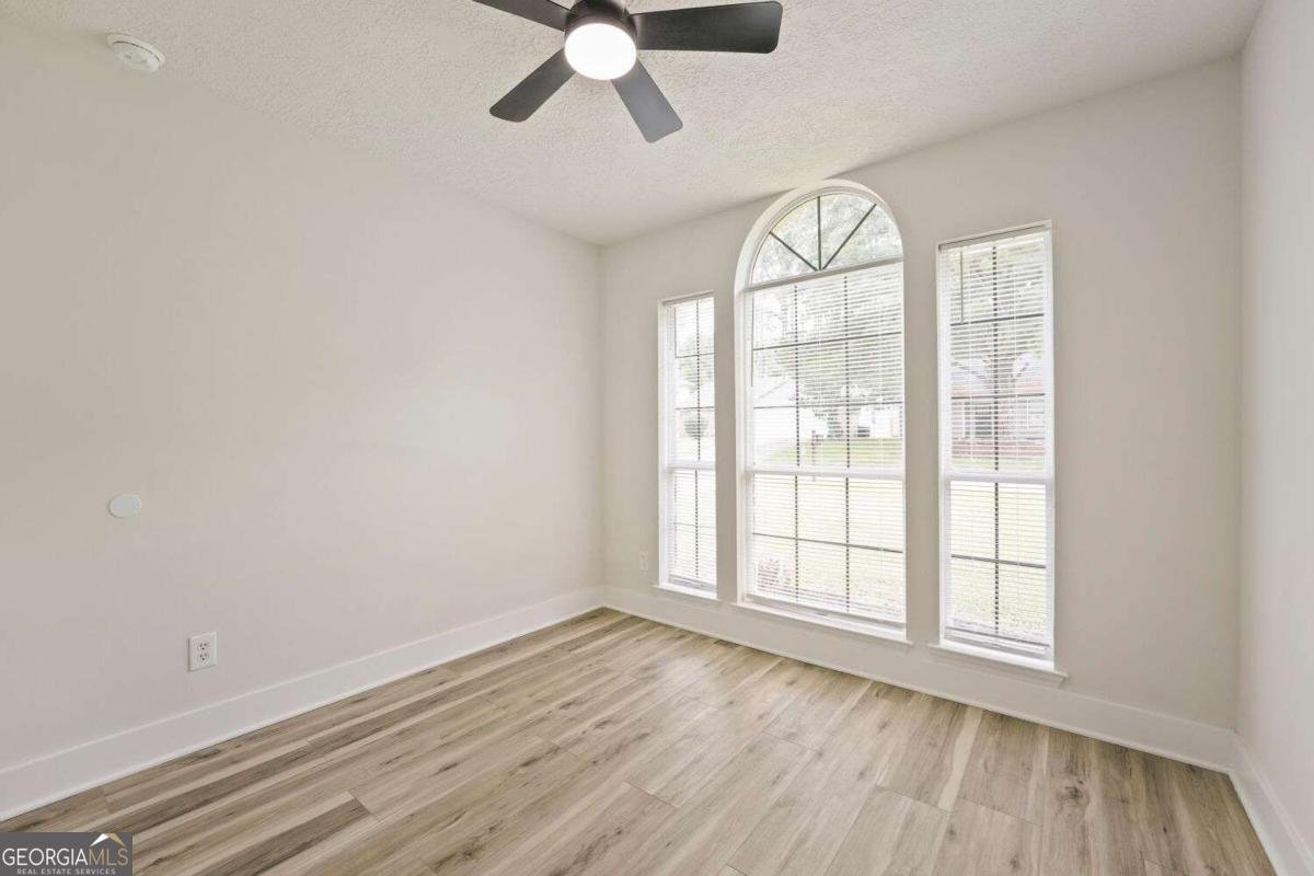 824 Arbor Hill Drive Stone Mountain - Photo 19
