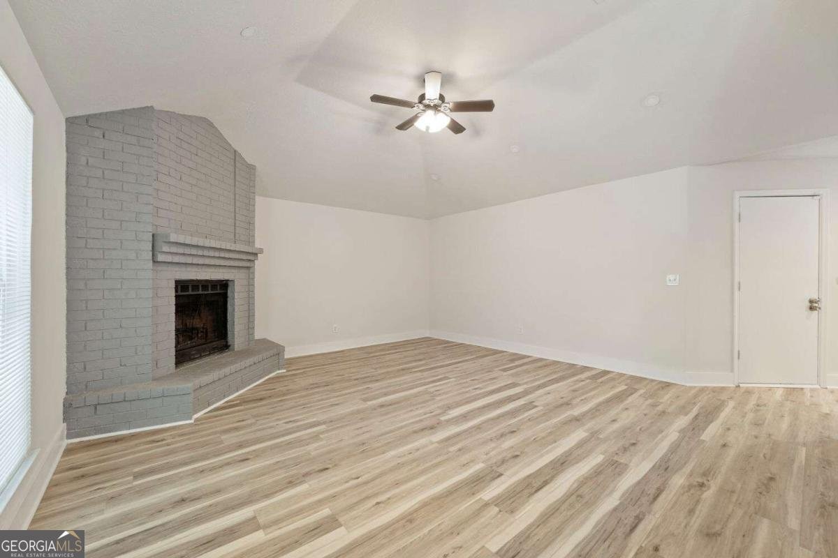 824 Arbor Hill Drive Stone Mountain - Photo 6