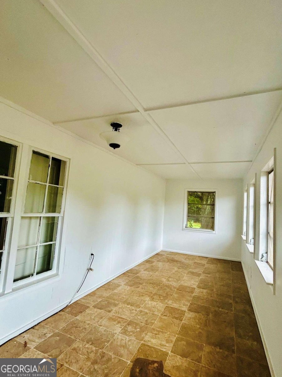 8835 Jot Em Down Road Gainesville - Photo 14
