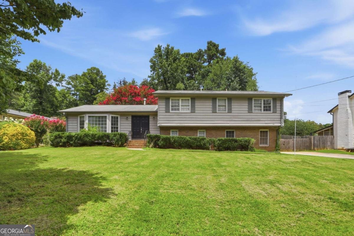 3021 Wendwood Drive Marietta - main photo