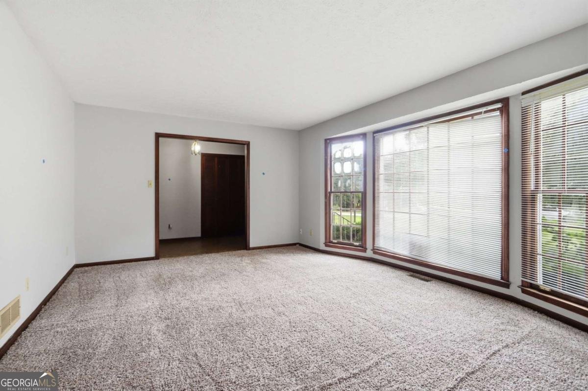 3021 Wendwood Drive Marietta - Photo 11
