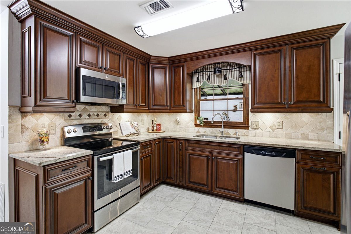 526 Jasmine Court Norcross - Photo 12