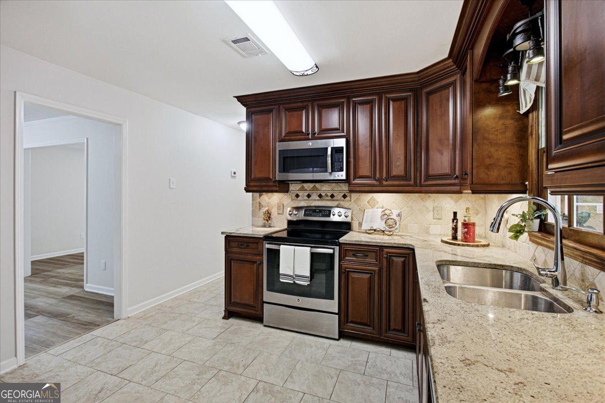 526 Jasmine Court Norcross - Photo 14