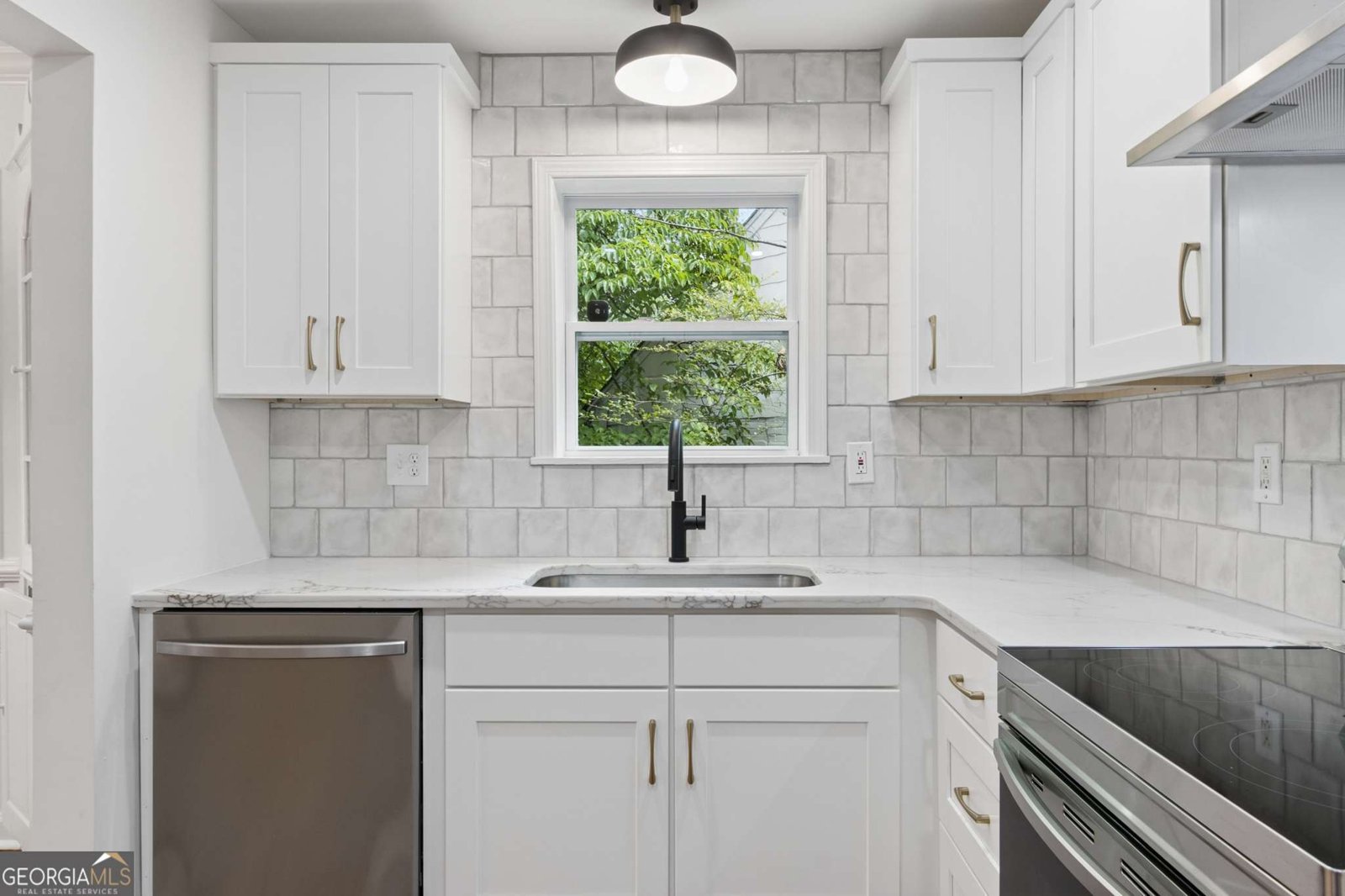 418 Shannon Drive Atlanta - Photo 7