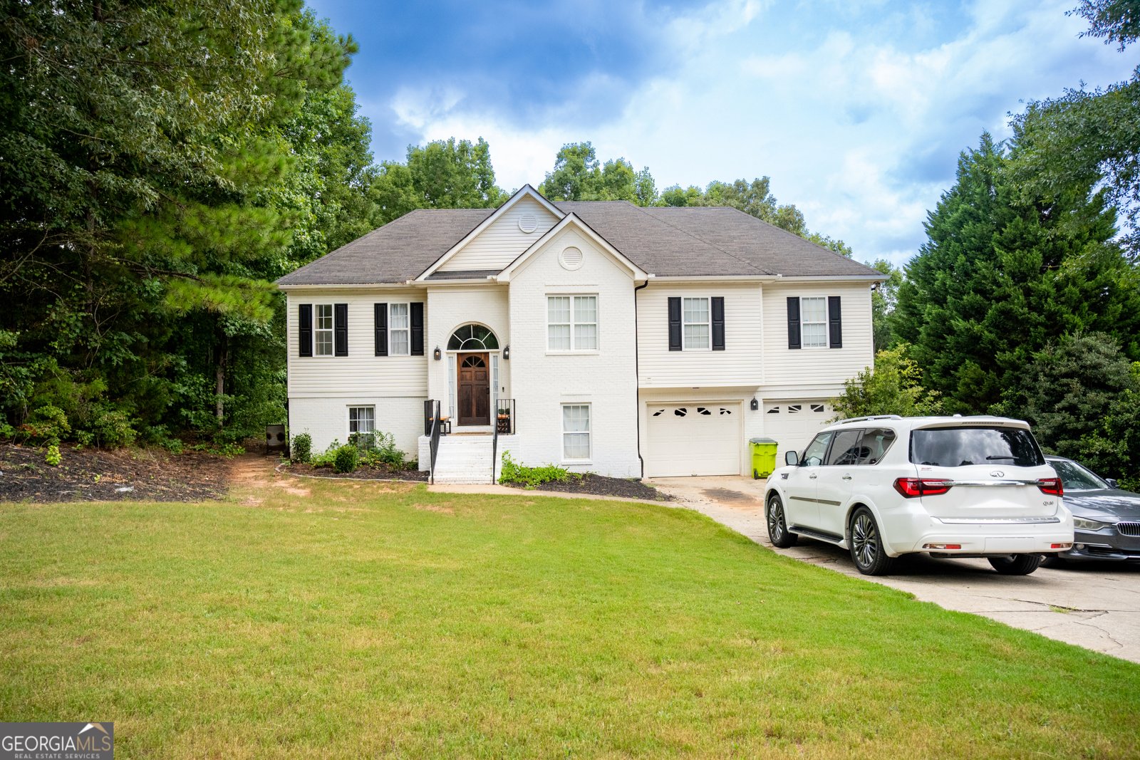 328 Black Willow Court Locust Grove - main photo