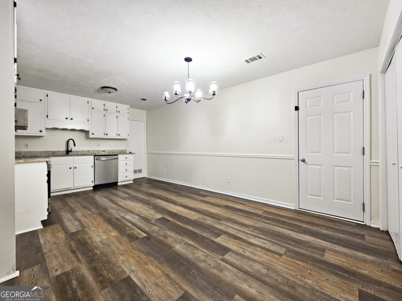 314 Morris Drive Conyers - Photo 9