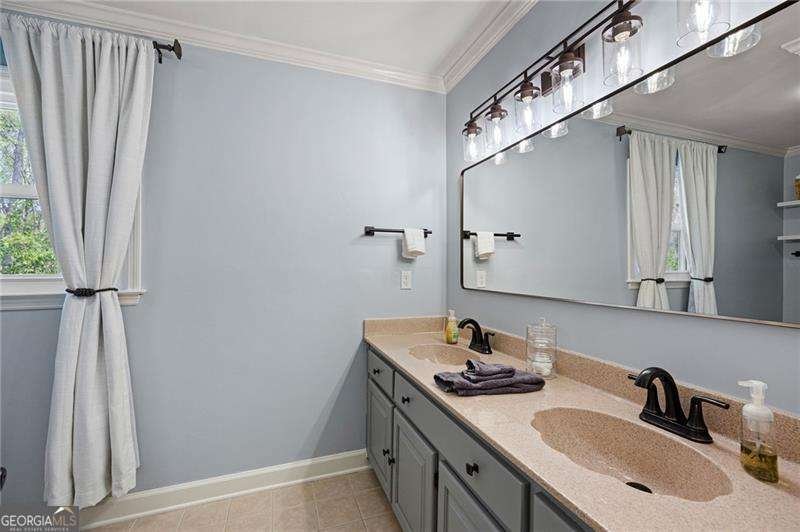 502 Riverview Court Woodstock - Photo 36