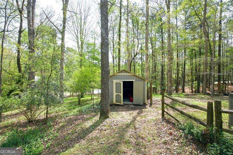 502 Riverview Court Woodstock - Photo 46