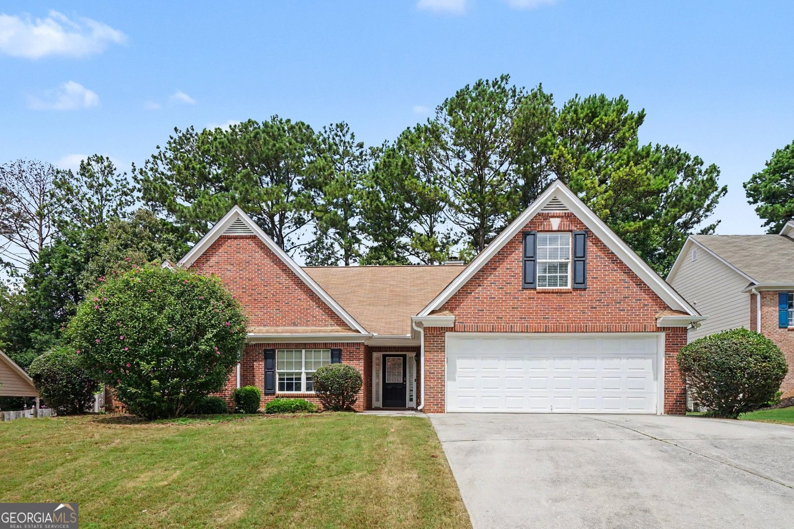 984 Natural Brook Trail Lawrenceville - main photo